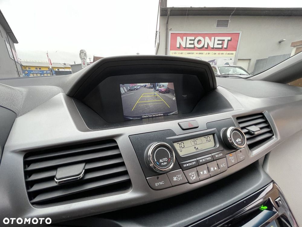 Honda Odyssey 3.5 EX - 11