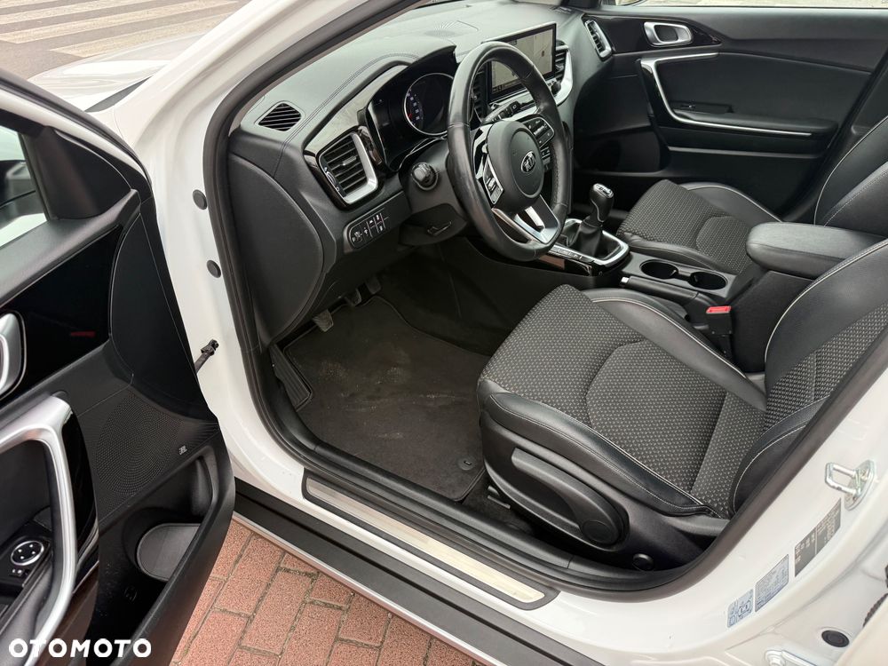 Kia XCeed 1.4 T-GDI OPF JBL SOUND EDITION - 12