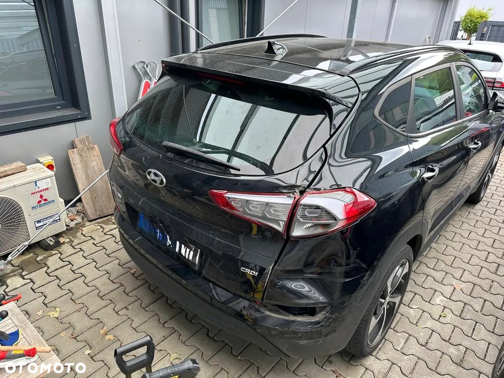 Hyundai Tucson - 4