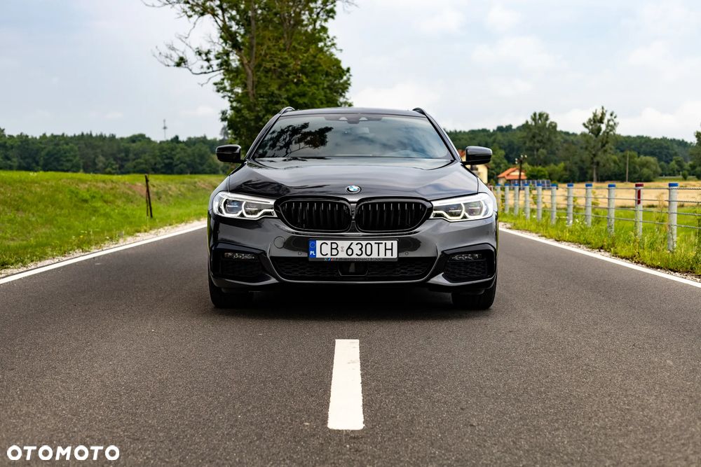 BMW Seria 5 520i Sport Line sport - 2