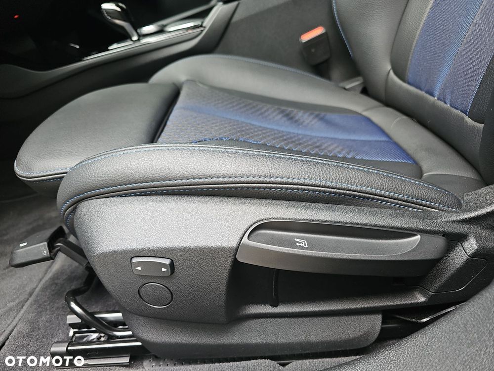 BMW Seria 1 - 25