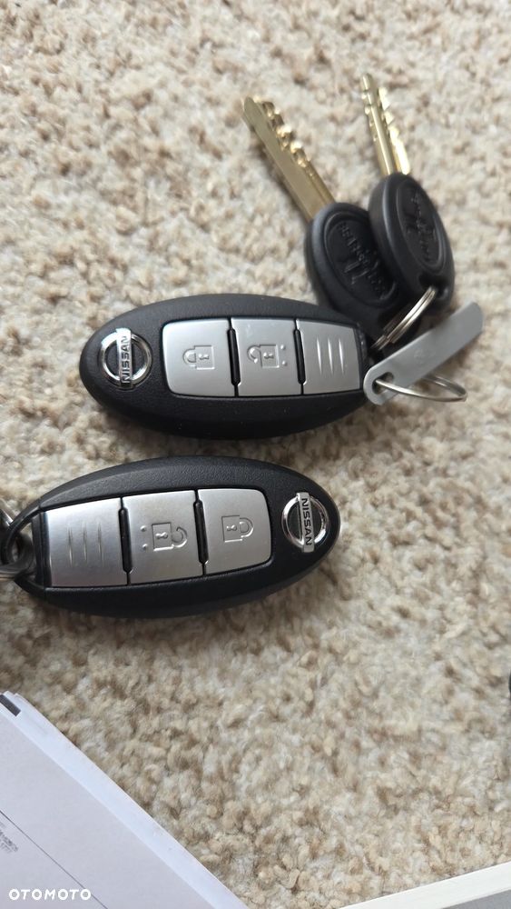 Nissan Qashqai 1.2 DIG-T N-Connecta EU6 - 27