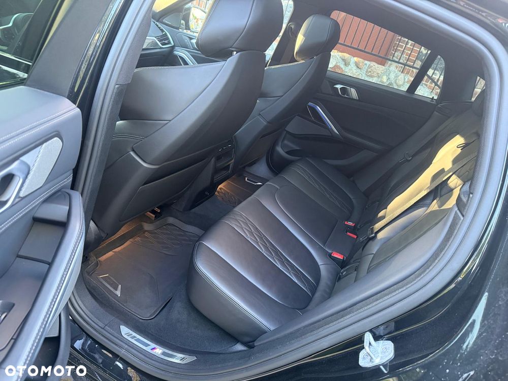 BMW X6 xDrive40d mHEV - 29