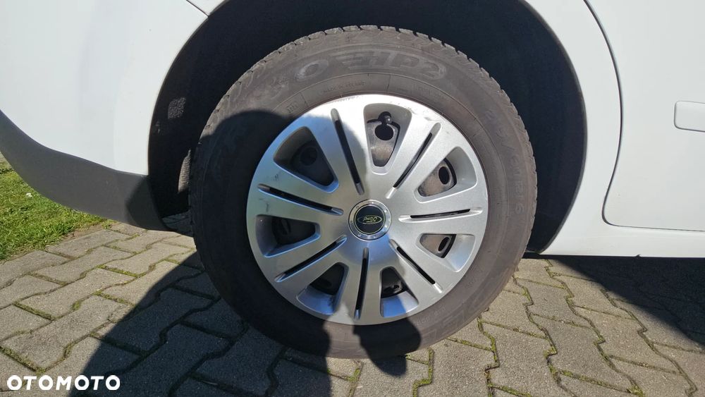 Ford S-Max 1.6 T Trend - 35