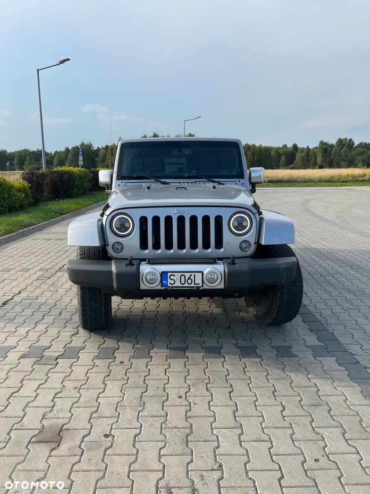 Jeep Wrangler 3.6 Unlim Sahara - 3
