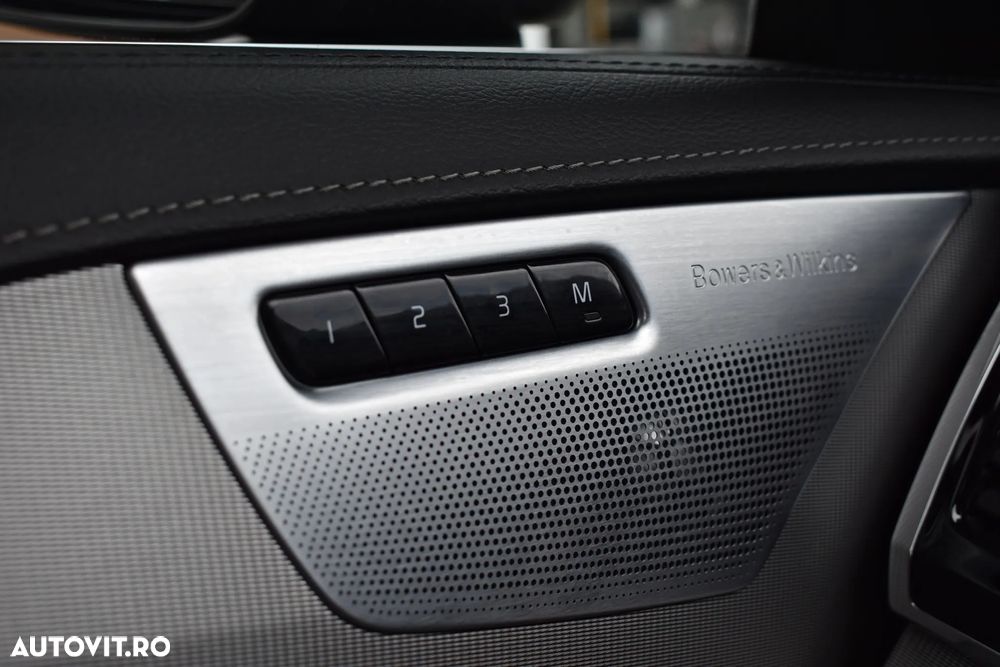 Volvo XC 90 D5 AWD Geartronic Inscription - 34