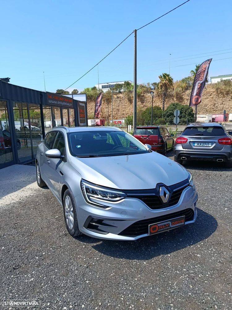 Renault Mégane Sport Tourer 1.6 E-Tech Plug-In Intens - 2