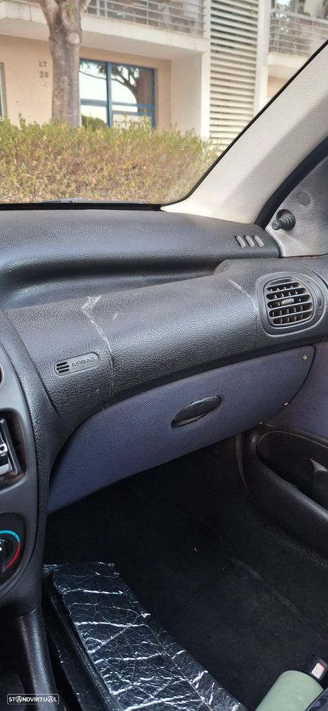 Peugeot 206 1.9 D XR Présence - 2