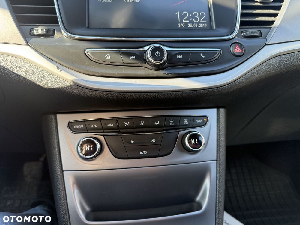 Opel Astra - 17