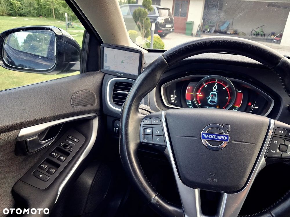 Volvo V40 Cross Country D2 Summum - 29