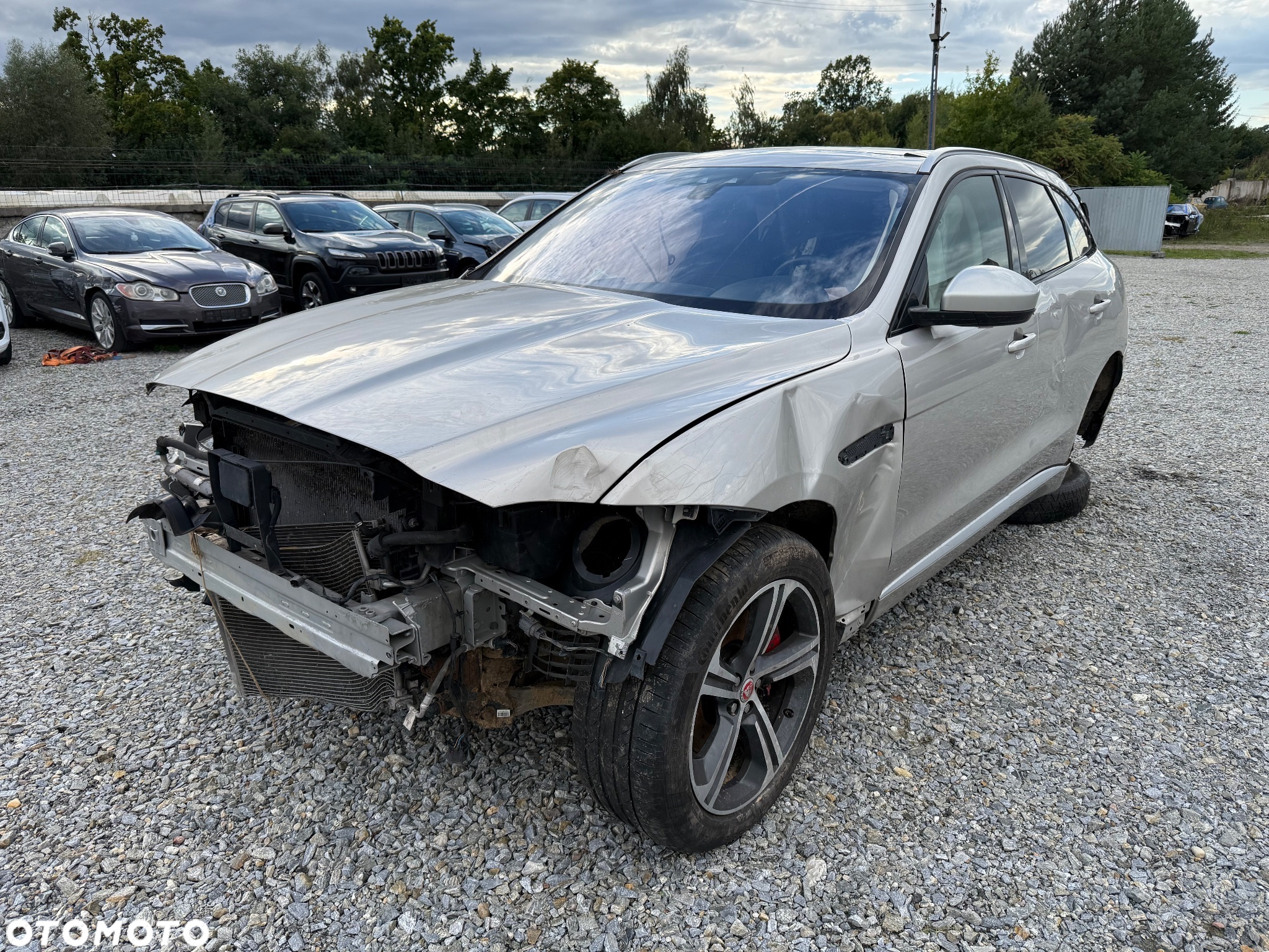 Jaguar F-Pace 30d AWD S - 9