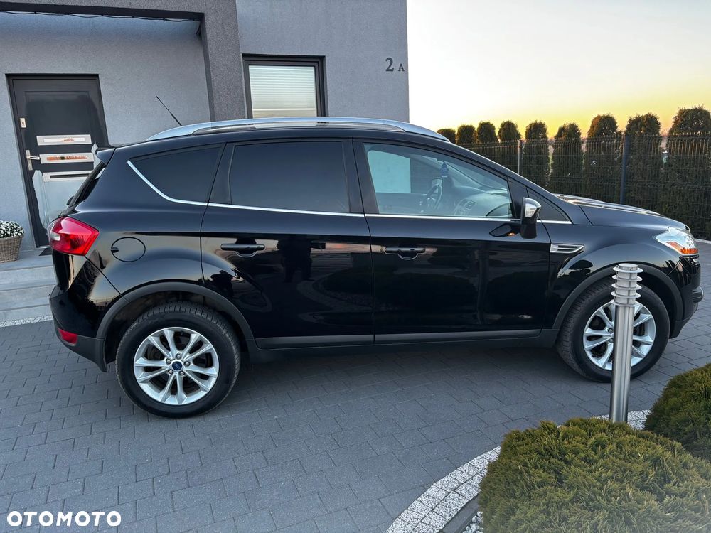 Ford Kuga 2.0 TDCi 4x4 Titanium - 9