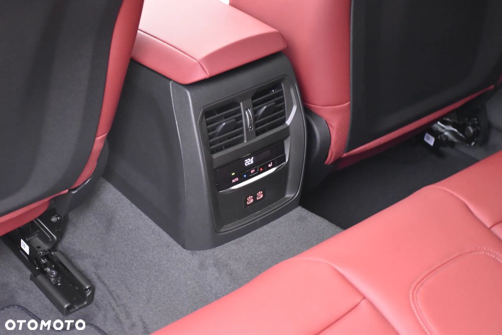 BMW Seria 3 - 12