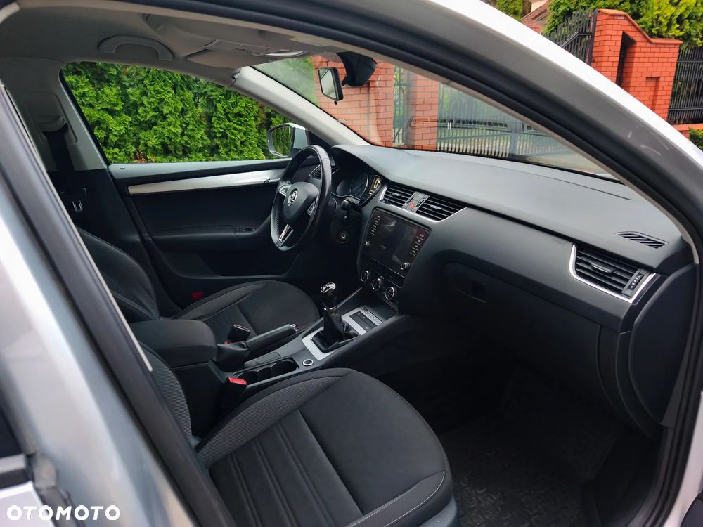 Skoda Octavia 1.6 TDI Ambition - 6