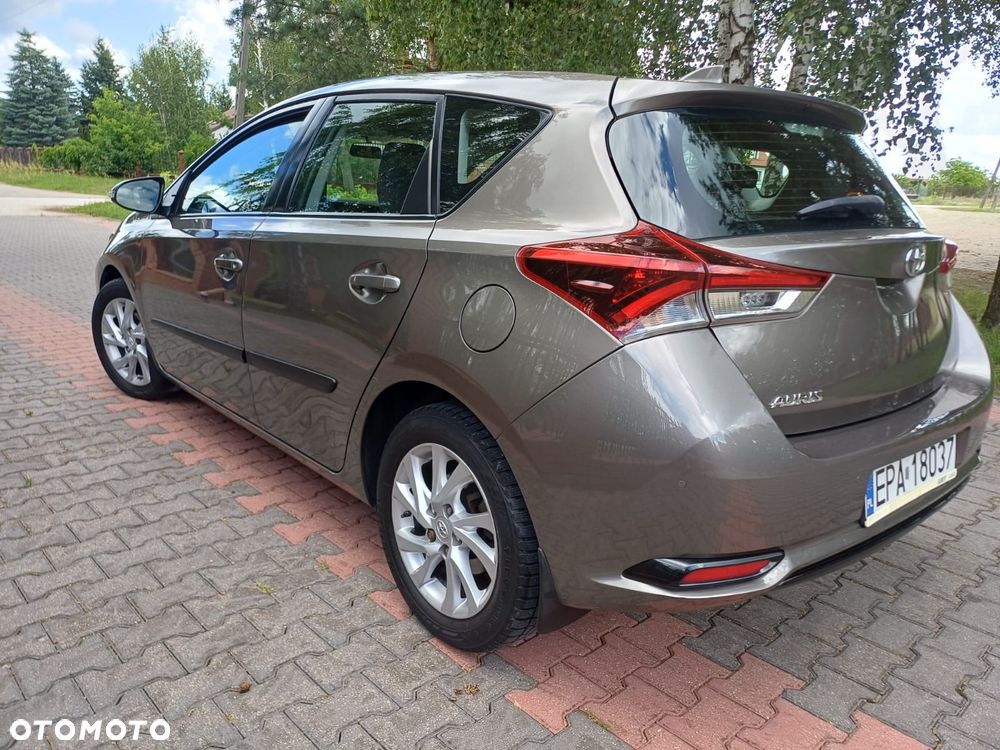 Toyota Auris 1.33 VVT-i Active - 3