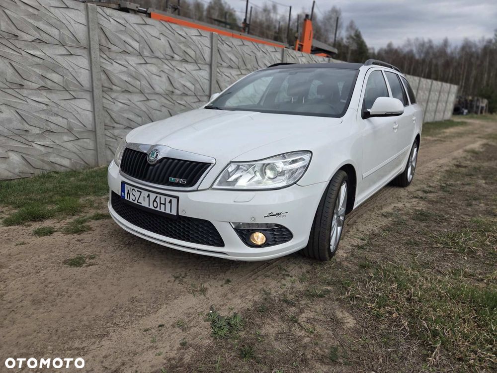 Skoda Octavia 2.0 TDI DPF DSG RS - 4