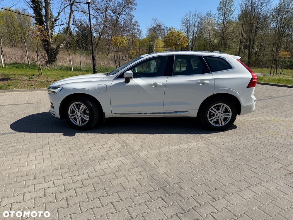 Volvo XC 60 T8 AWD Plug-In Hybrid Inscription Expression - 4