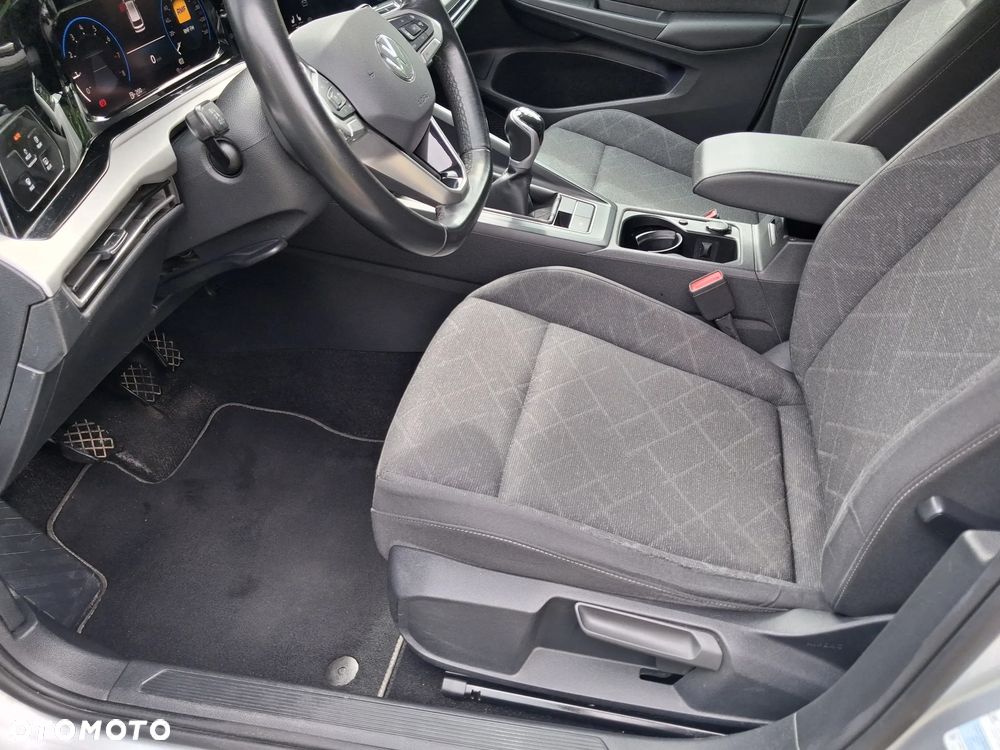 Volkswagen Golf 1.5 TSI EVO Life - 32