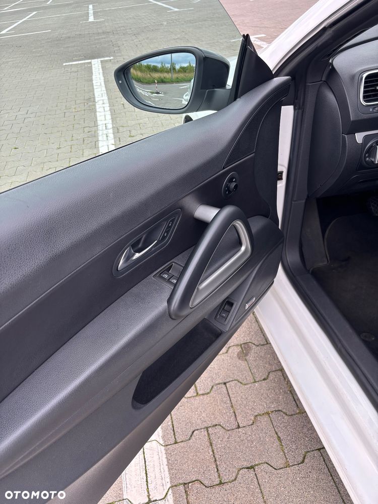 Volkswagen Scirocco III 08-14 - 12