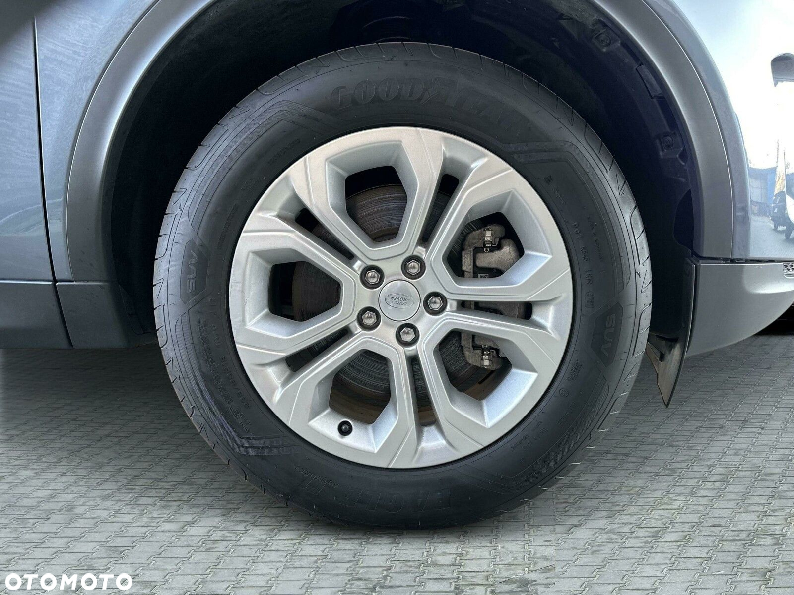 Land Rover Discovery Sport - 7