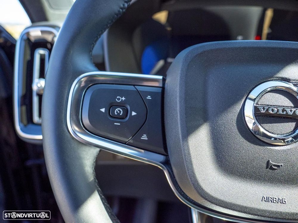 Volvo XC 40 Recharge Pro - 26