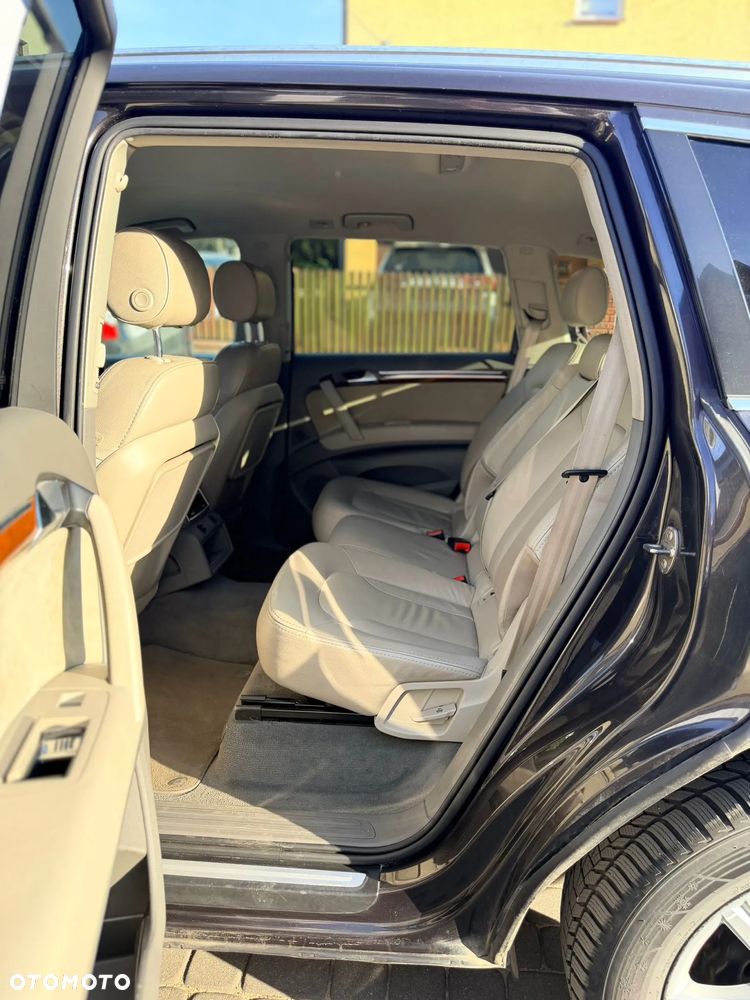 Audi Q7 - 13