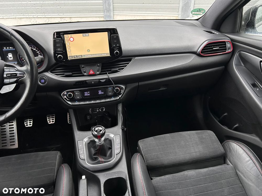 Hyundai i30 N - 25