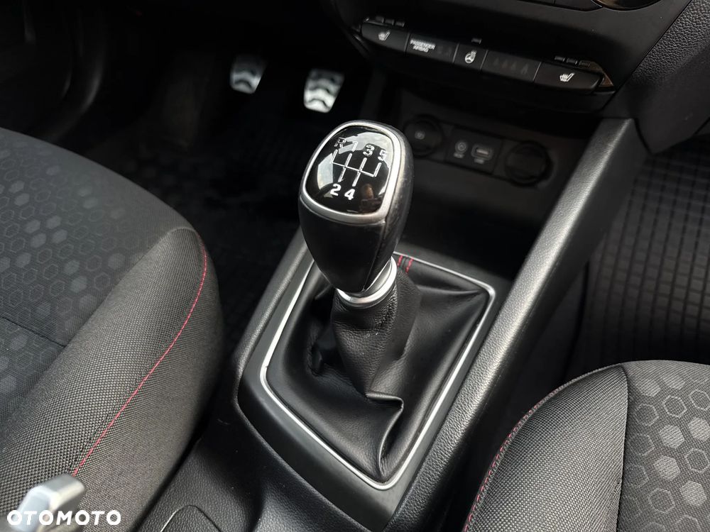 Hyundai i20 - 26