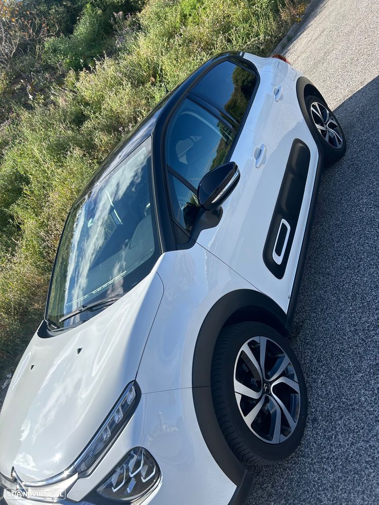 Citroën C3 Pure Tech S&S EAT6 Shine - 1