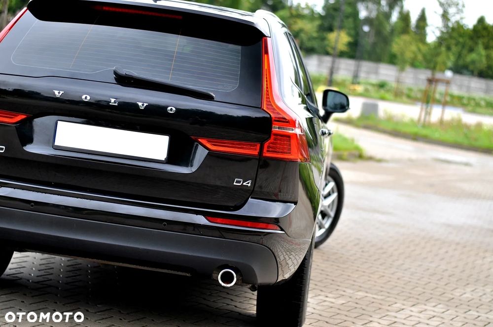Volvo XC 60 D4 Momentum Pro - 15