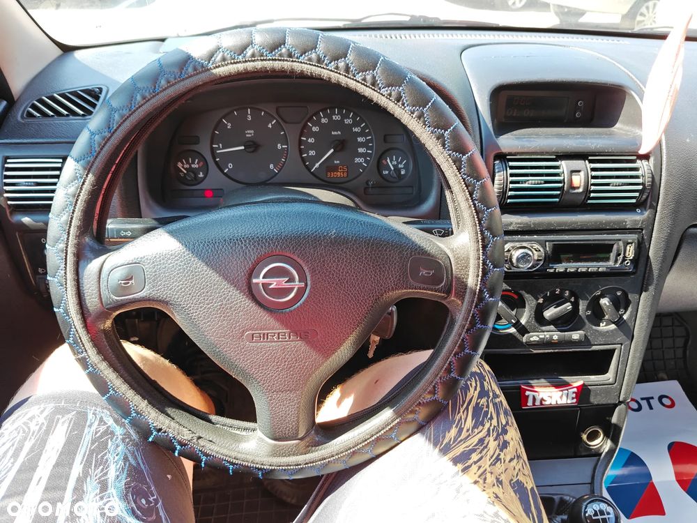 Opel Astra II 2.0 DI Comfort - 20