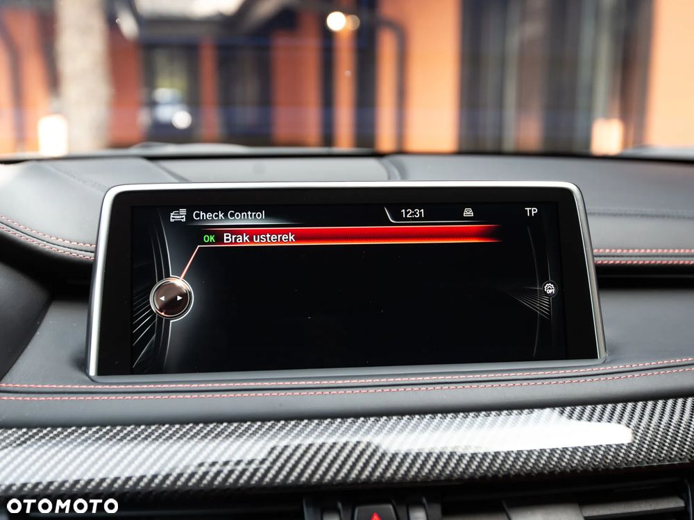 BMW X6M - 29