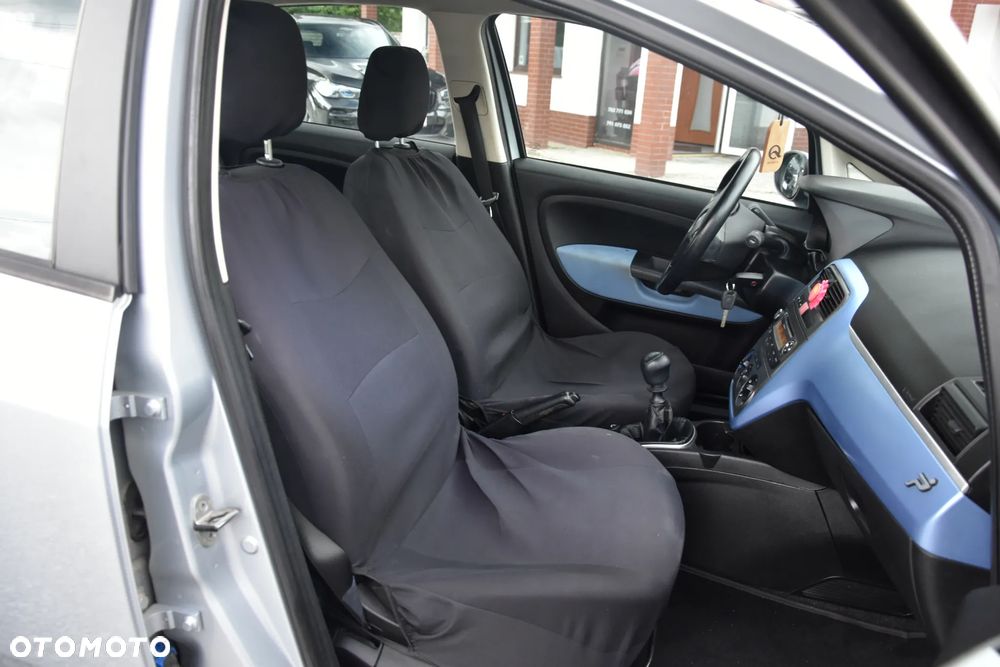 Fiat Grande Punto 1.4 8V Feel - 23