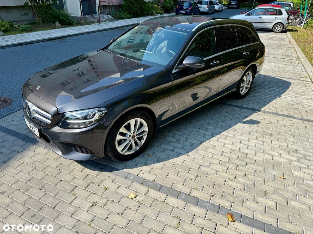 Mercedes-Benz Klasa C 220 d T 9G-TRONIC Avantgarde - 2