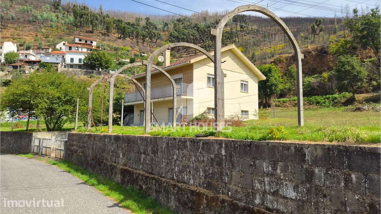 Moradia T3 Pomares c/ grande terreno - Grande imagem: 2/50
