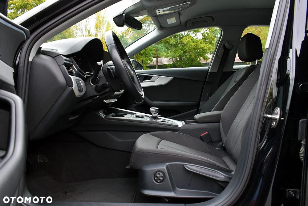 Audi A4 - 5
