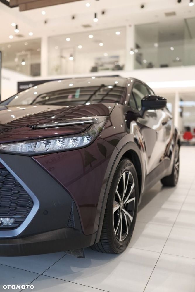 Toyota C-HR - 13