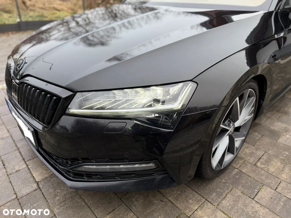 Skoda Superb 2.0 TSI 4x4 DSG Sportline - 8