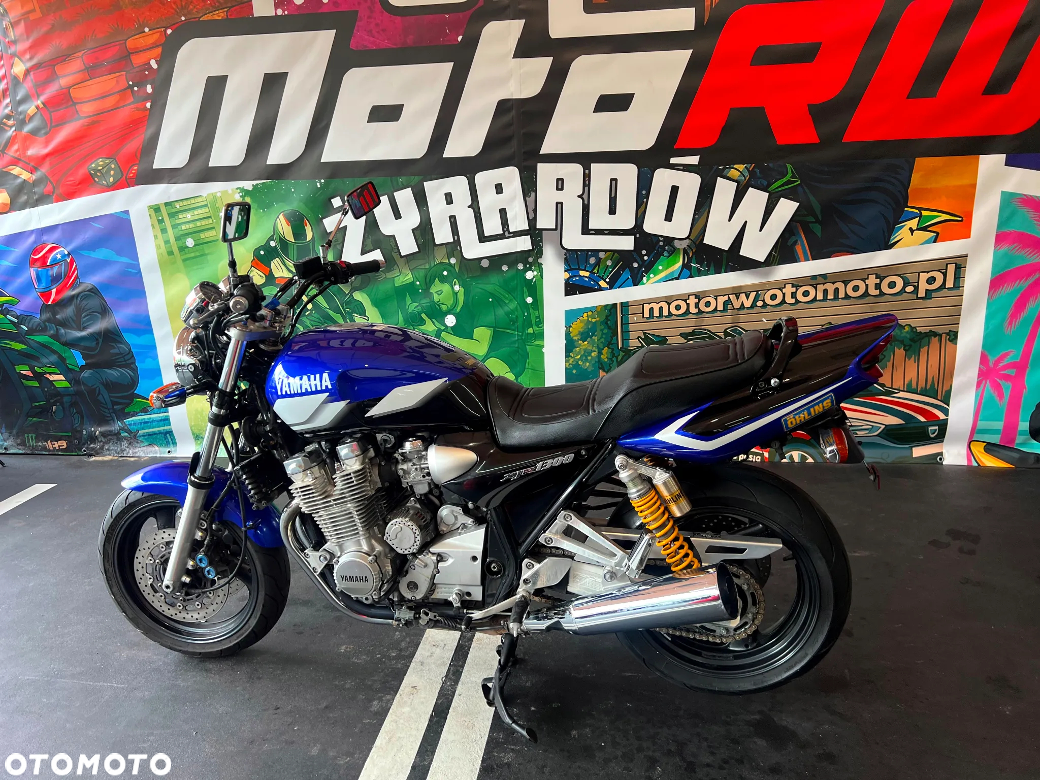 Yamaha XJR - 17