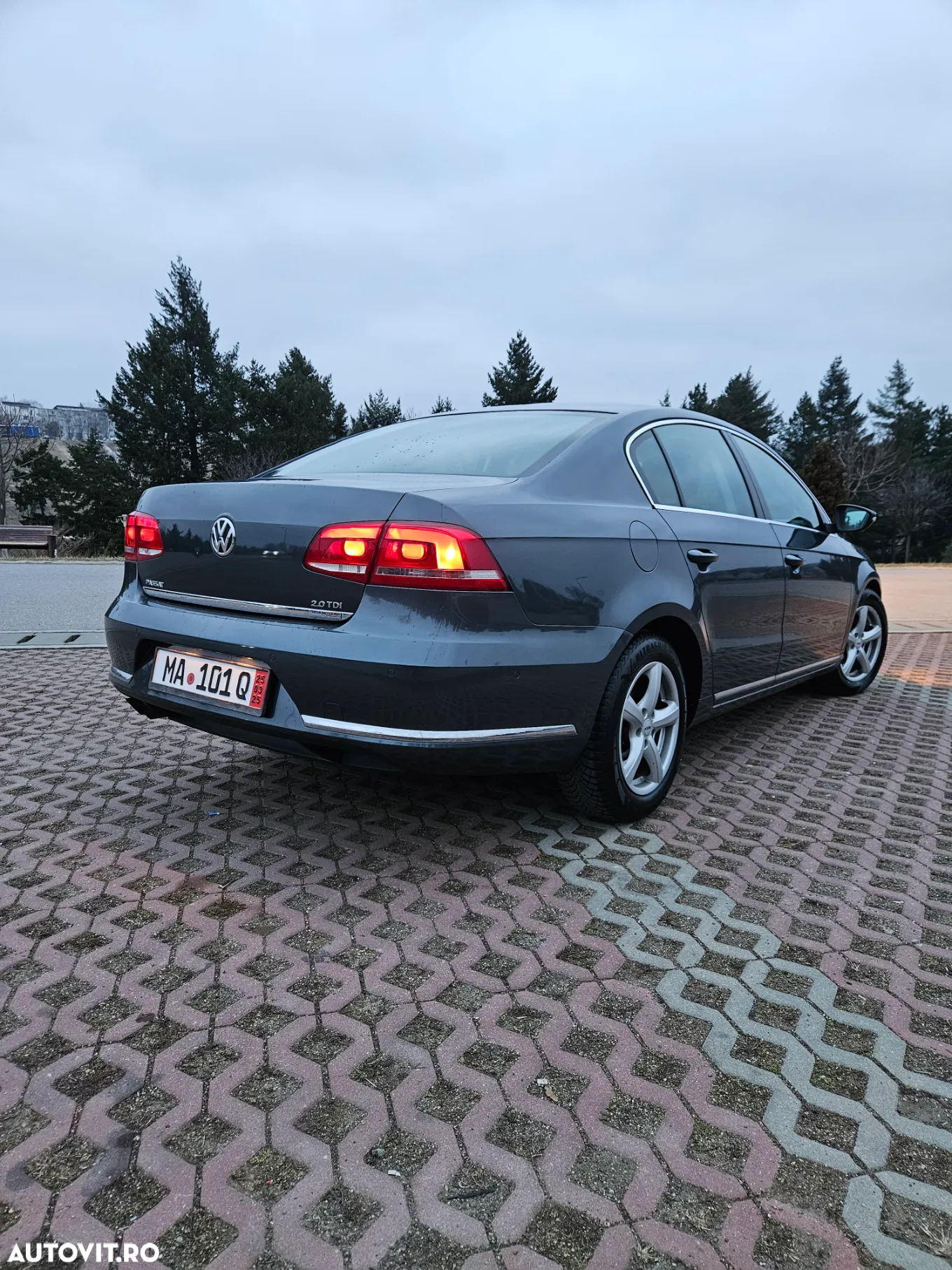 Volkswagen Passat 2.0 TDI DPF Blue TDI Comfortline - 5