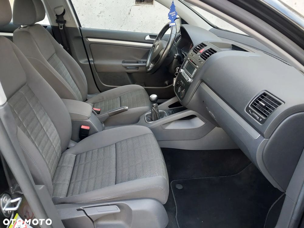 Volkswagen Golf - 7