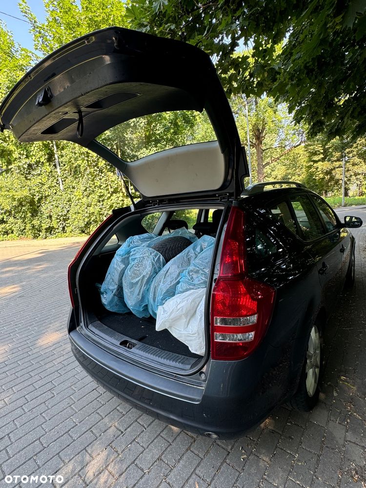 Kia Ceed 1.6 Comfort - 10