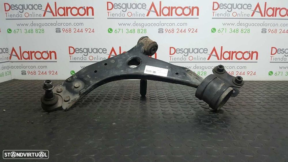 BRAÇO SUSPENSÃO INFERIOR FRENTE ESQUERDO VOLVO C30 1.6 D DRIVE KINETIC - 4