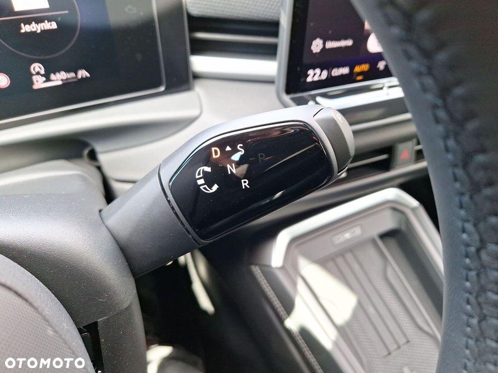 Volkswagen T-Roc - 15