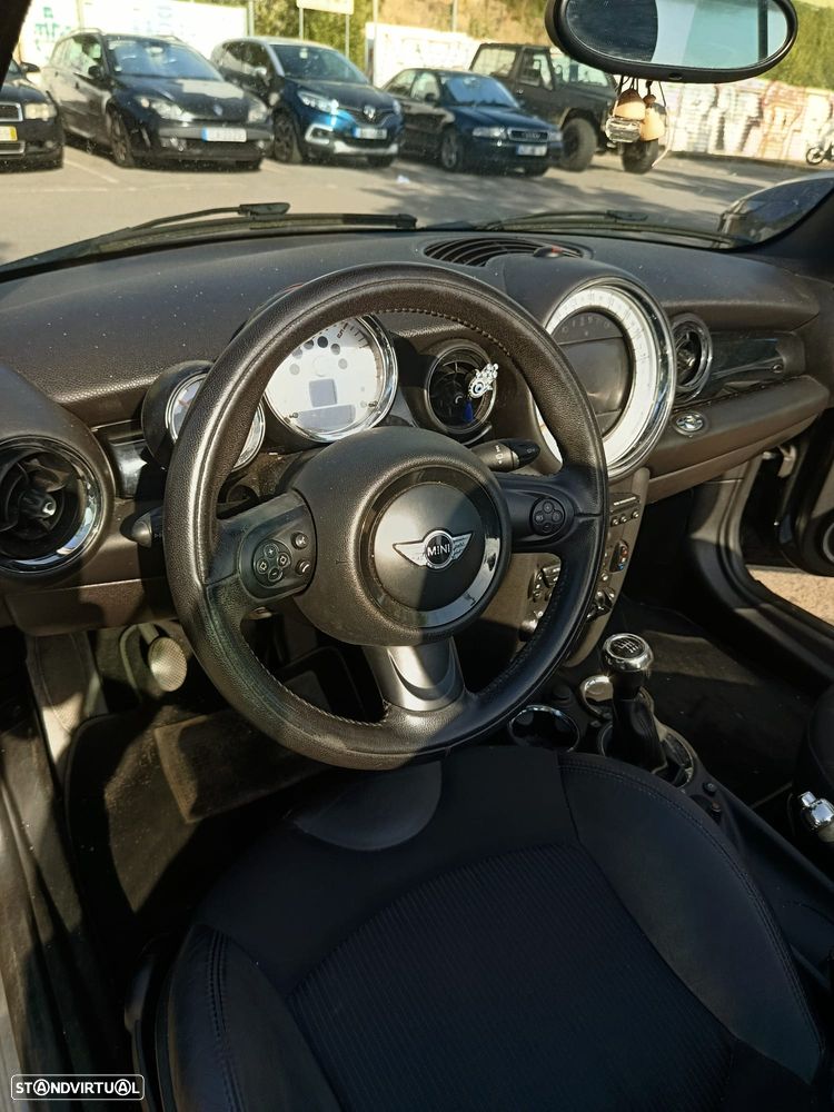 MINI Cabrio Cooper D - 7