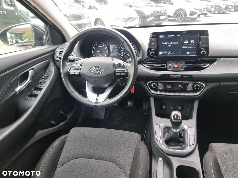 Hyundai i30 1.5 T-GDI 48V Smart - 24