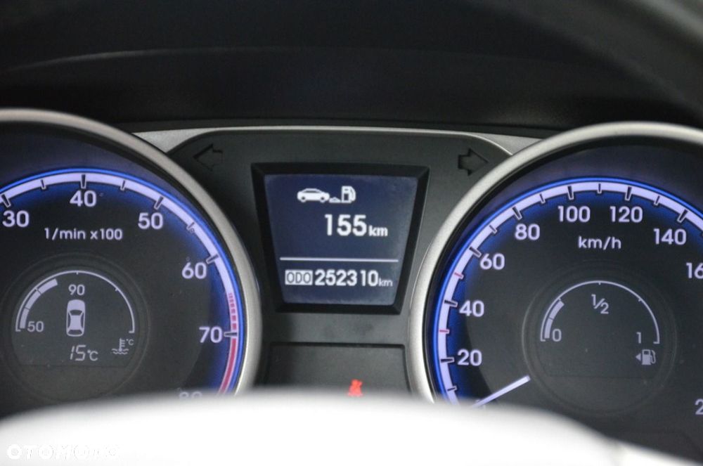 Hyundai ix35 - 33