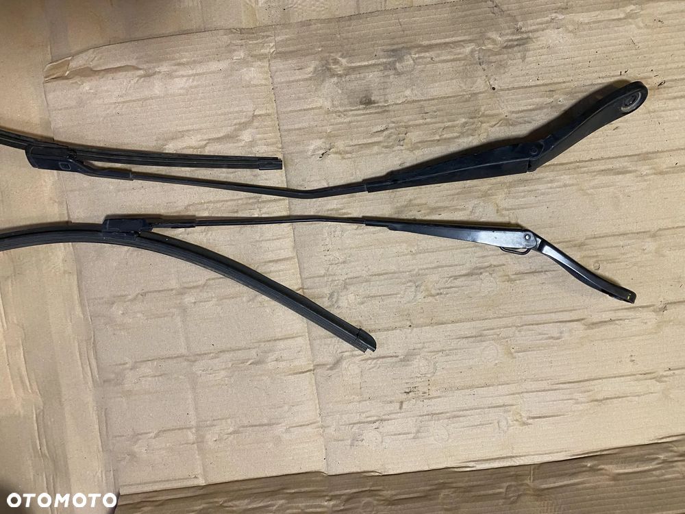 Ramiona wycieraczek przod VOLVO XC60 15R 30753526 - 1