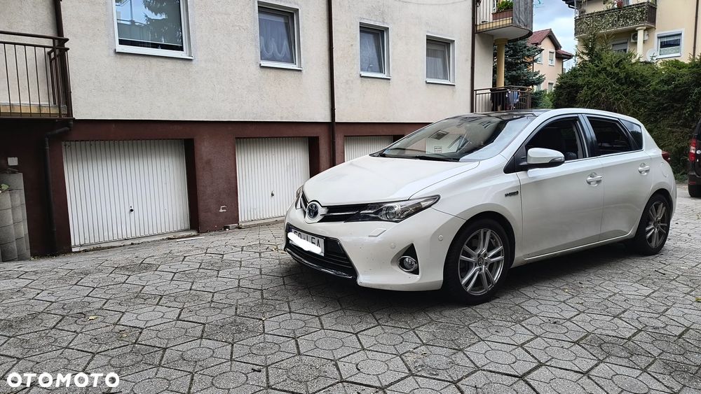 Toyota Auris 1.8 HSD Prestige NAVI - 1