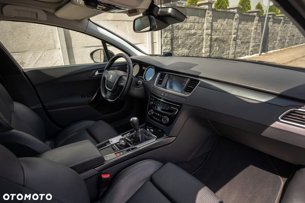 Peugeot 508 BlueHDi 150 Stop&Start Business-Line - 24